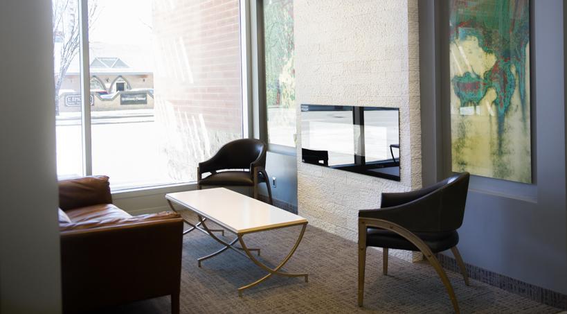 YYC Executive Suites By Roseman - Alura מראה חיצוני תמונה