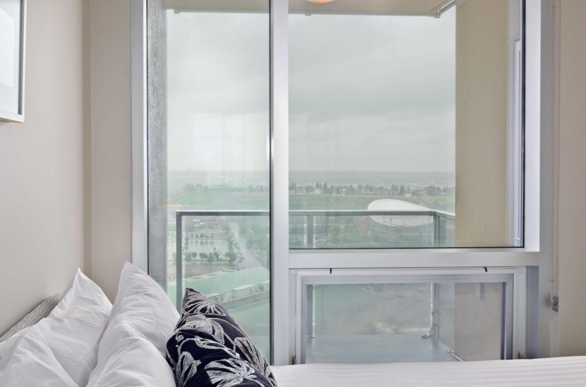 YYC Executive Suites By Roseman - Alura מראה חיצוני תמונה