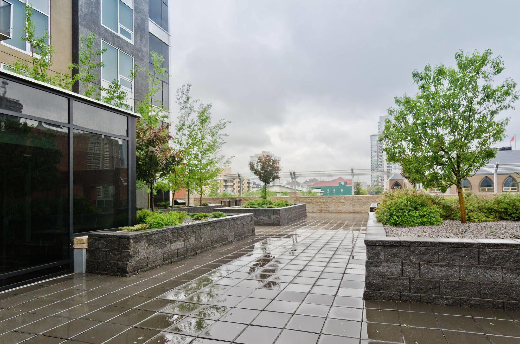 YYC Executive Suites By Roseman - Alura מראה חיצוני תמונה