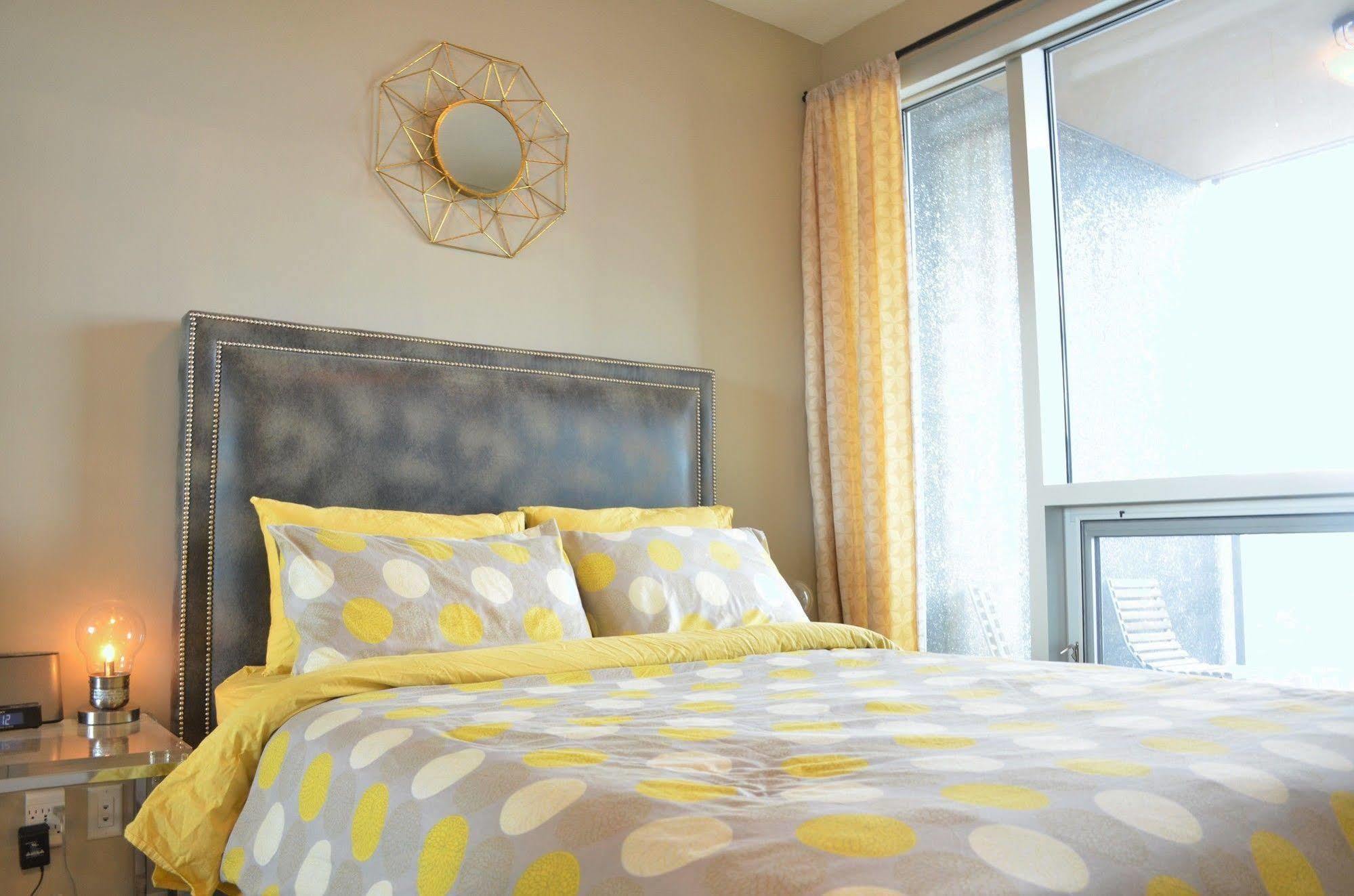 YYC Executive Suites By Roseman - Alura מראה חיצוני תמונה