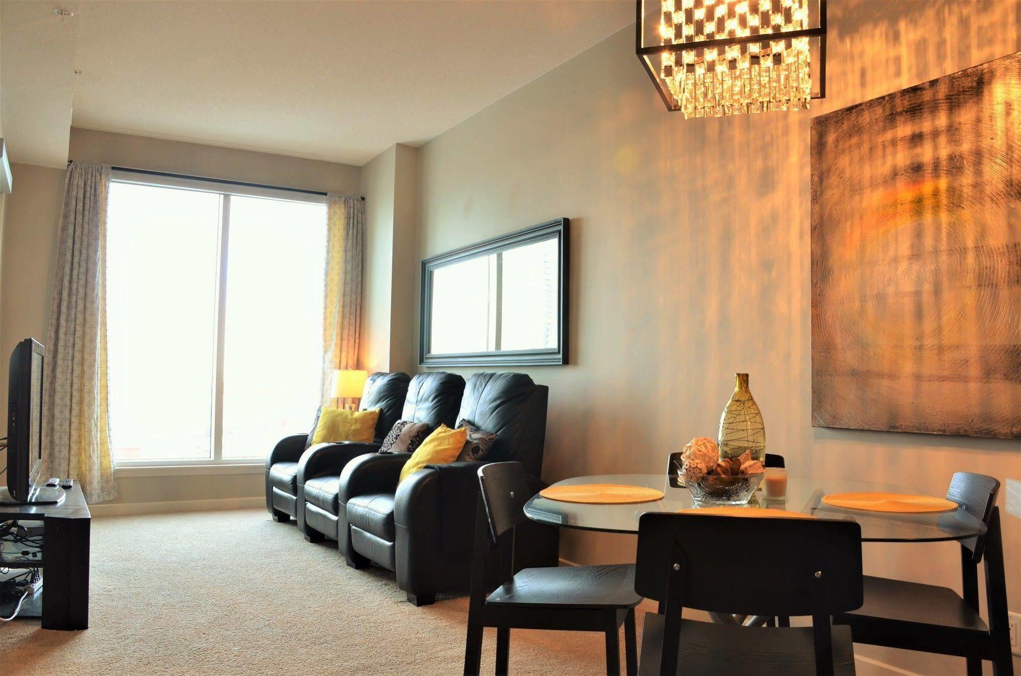 YYC Executive Suites By Roseman - Alura מראה חיצוני תמונה